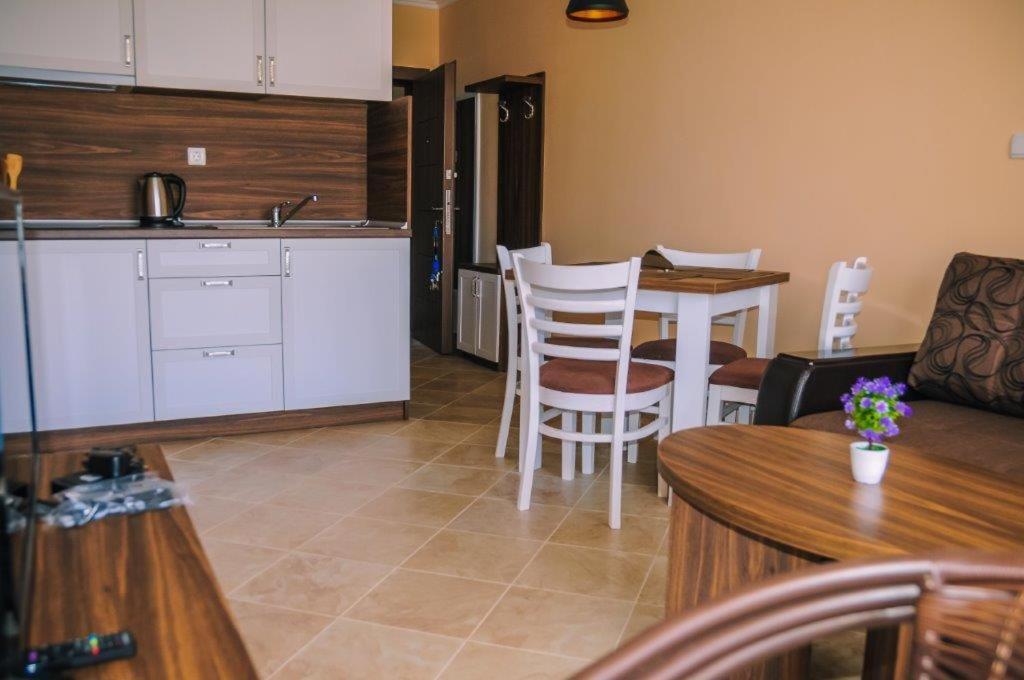 Apartments In Rif 3 Ravda Ngoại thất bức ảnh